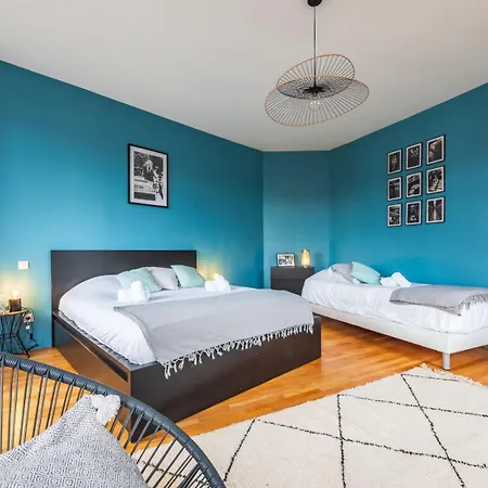 Apartment Nouveau - Faubourg National - En Face De La Gare *