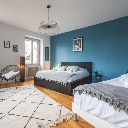 Apartment Nouveau - Faubourg National - En Face De La Gare *