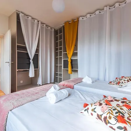 Nouveau - Faubourg National - En Face De La Gare * Estrasburgo